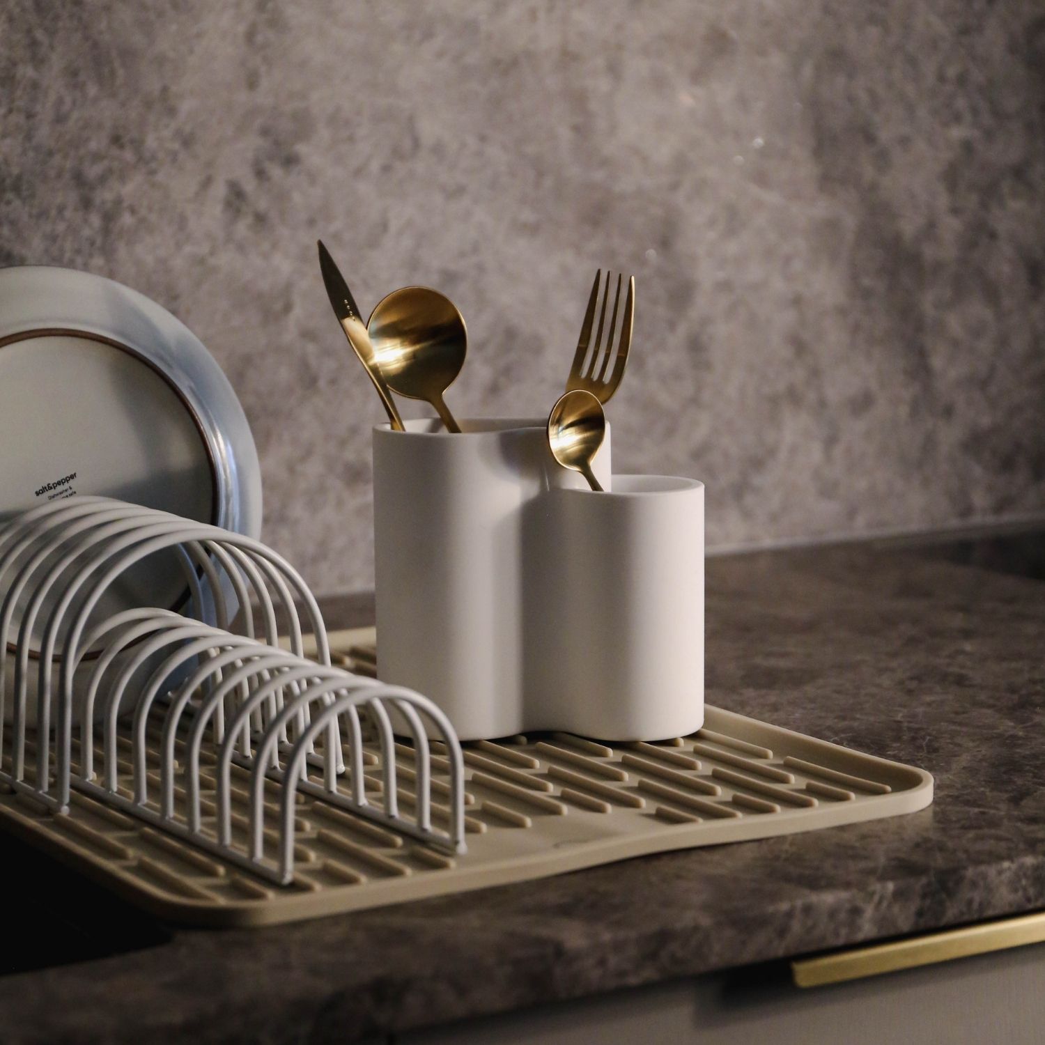 DESIGNSTUFF Store-All Cutlery Drainer/Holder, White