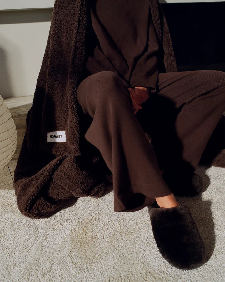 HOMMEY Faux Fur Throw Blanket - Chocolate