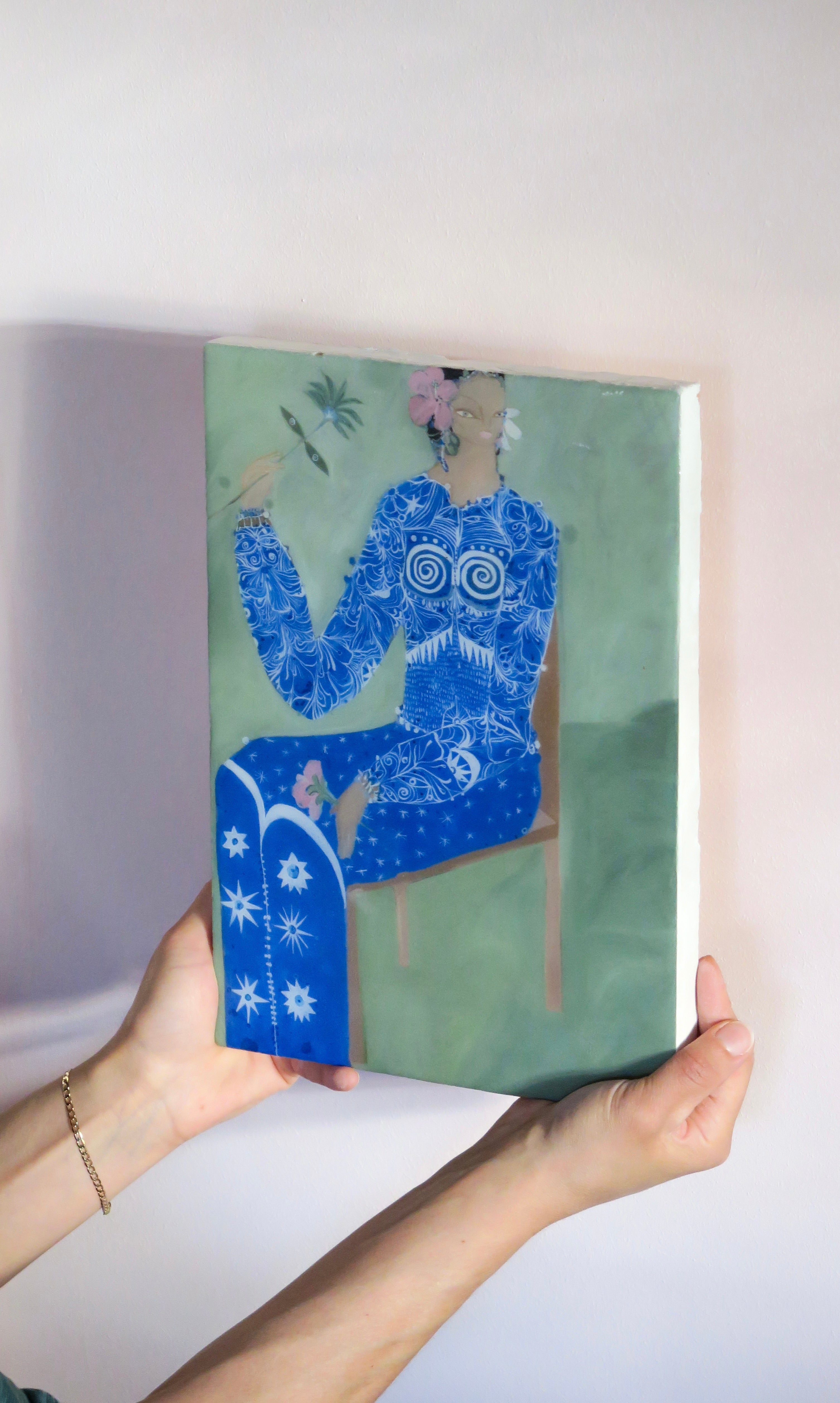 Blue Dress Tile (Large)