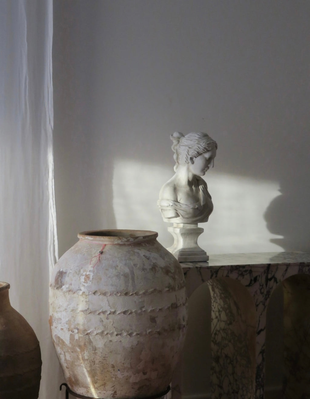 Goddess Gisele Statue