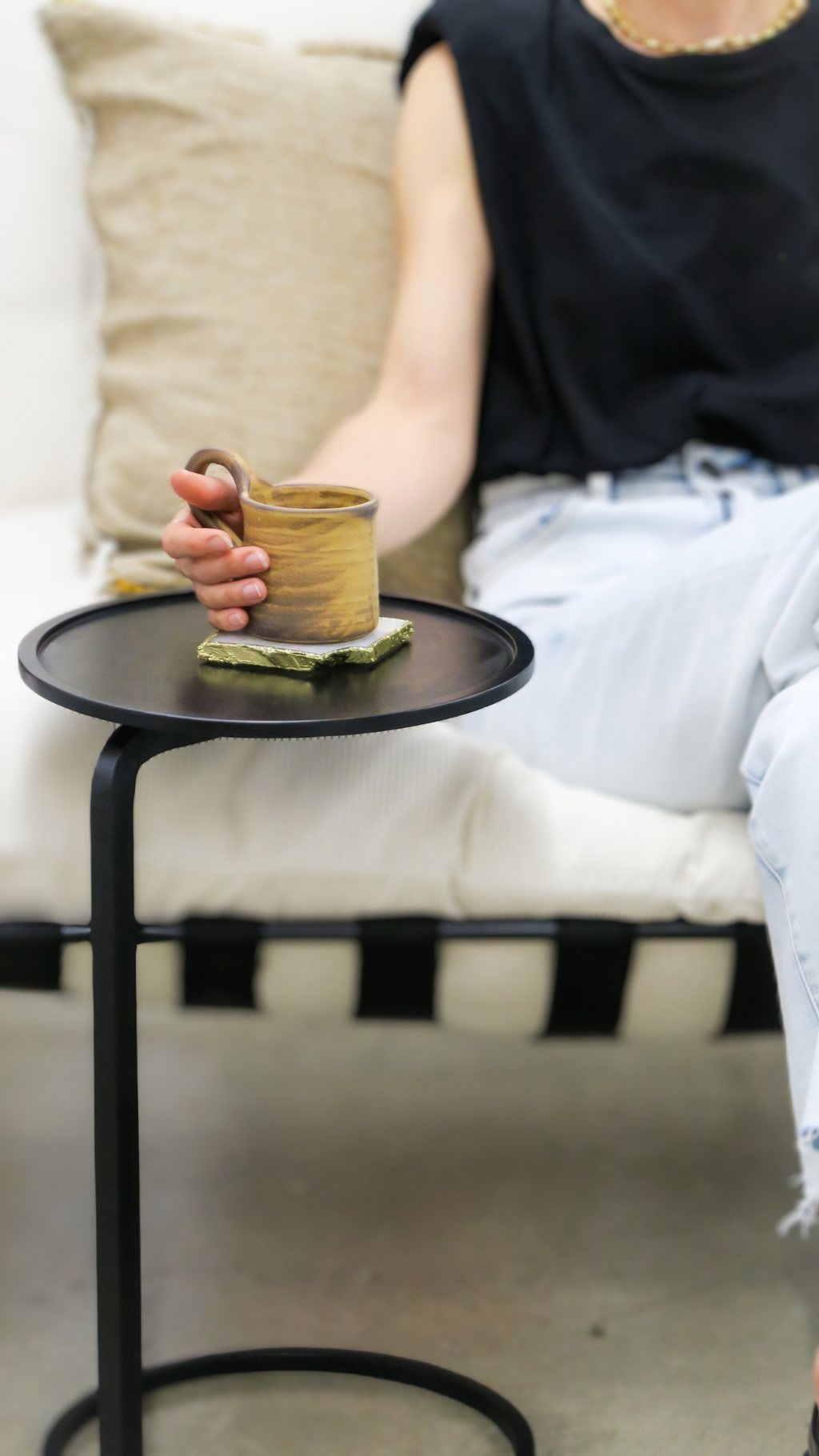 Black Circle Couch Side Table