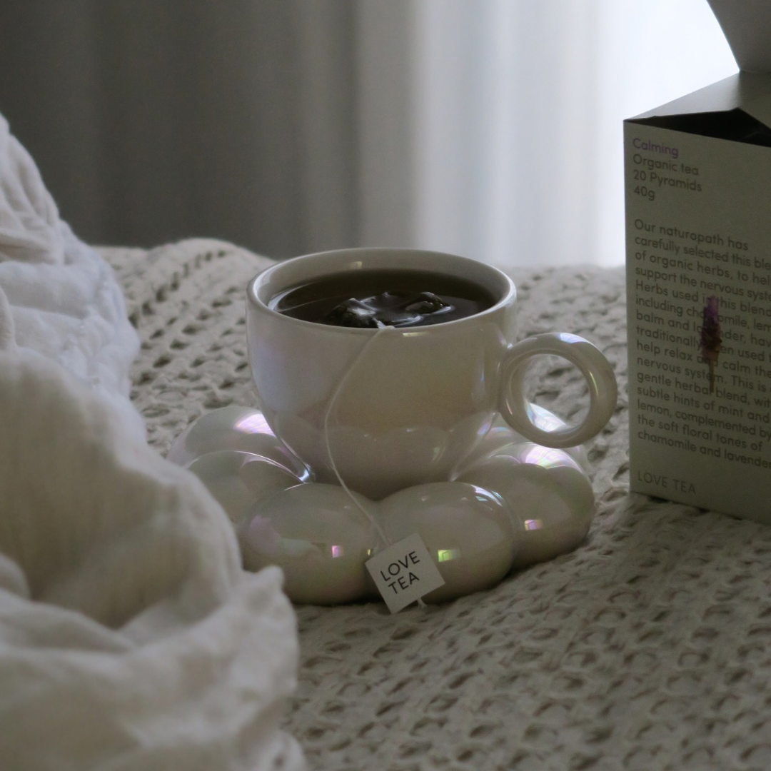 Lottie Bubble Mug & Saucer Set - Iridescent Pearl