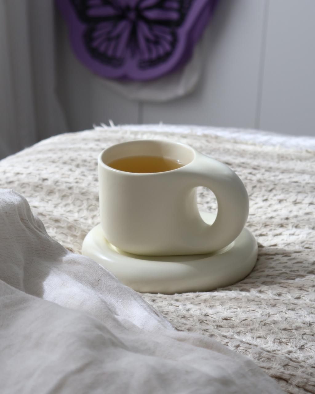 Lola Chubby Mug & Saucer Set - White