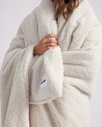 HOMMEY Faux Fur Throw Blanket - Marshmallow