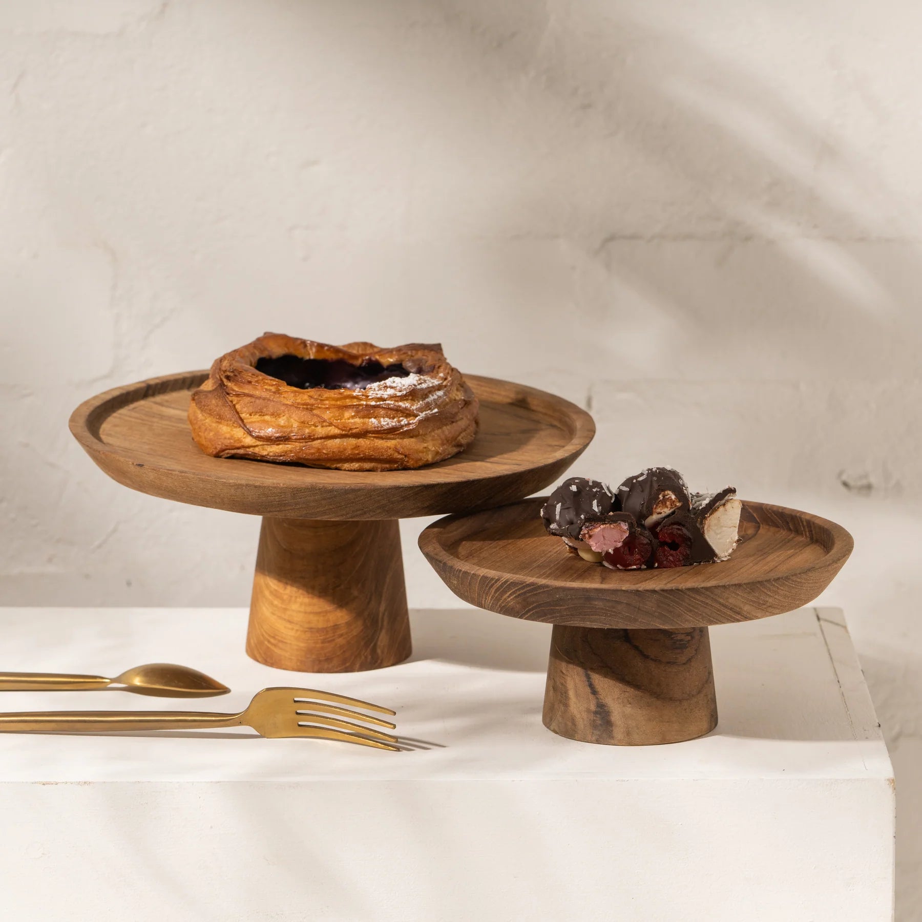 Jali Wooden Cake / Dessert Stand