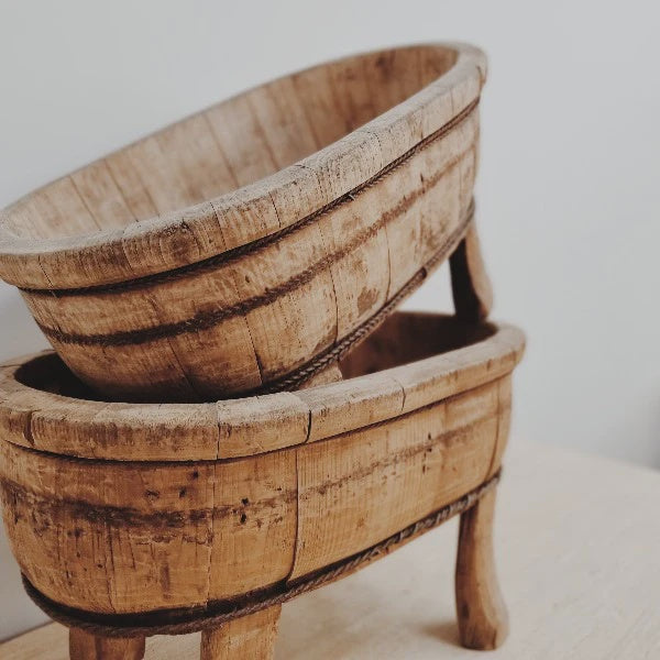 Chinese Wash Basin With Legs