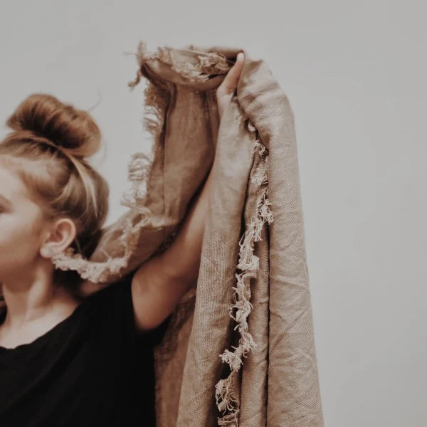 Linen Throw - Chestnut