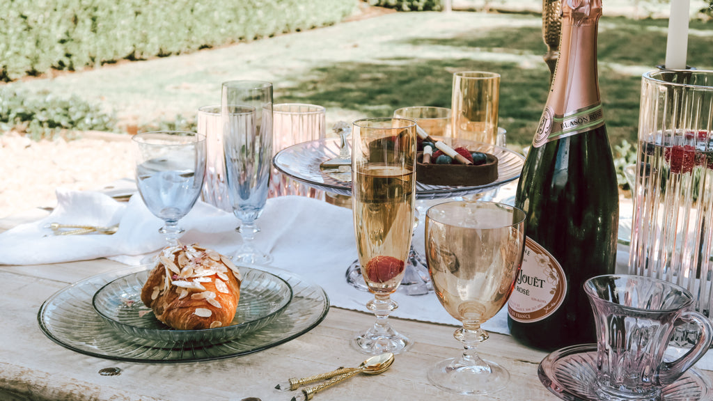 Green Set Of Two Glass Plate