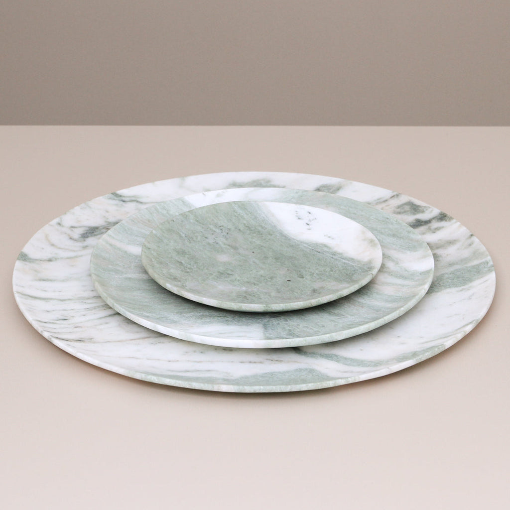 Lady Onyx Plate - Medium