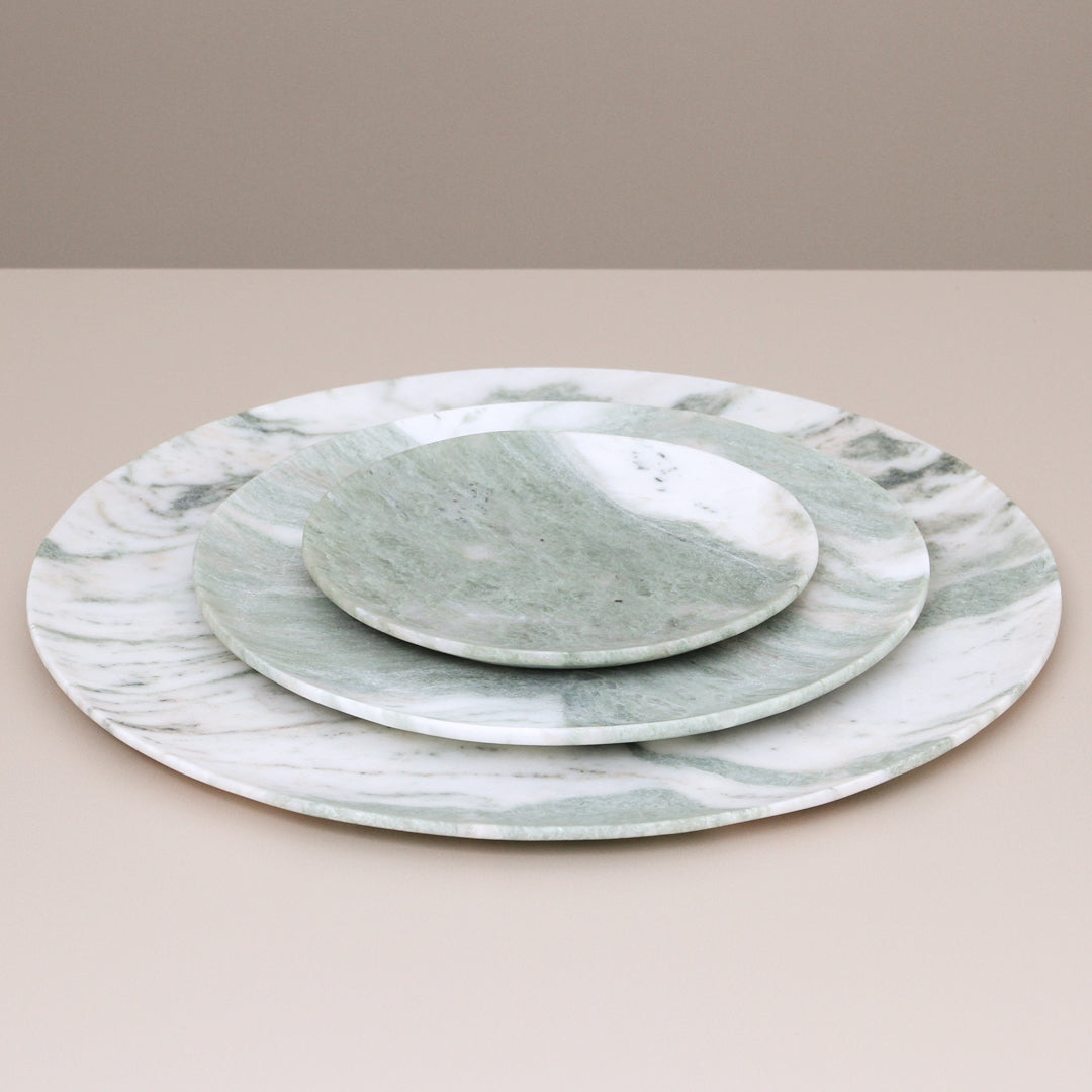 Lady Onyx Plate - Medium