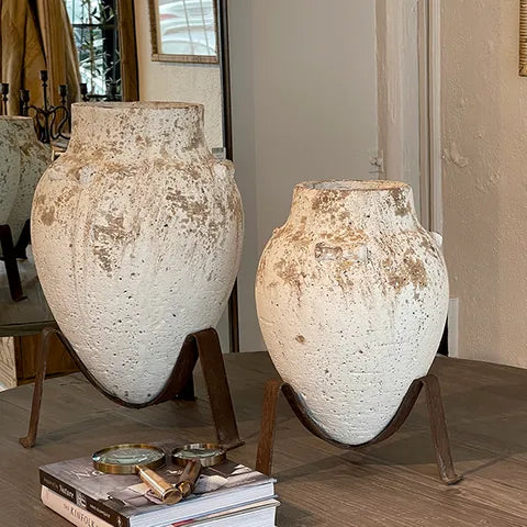 Pot on Iron Base Small