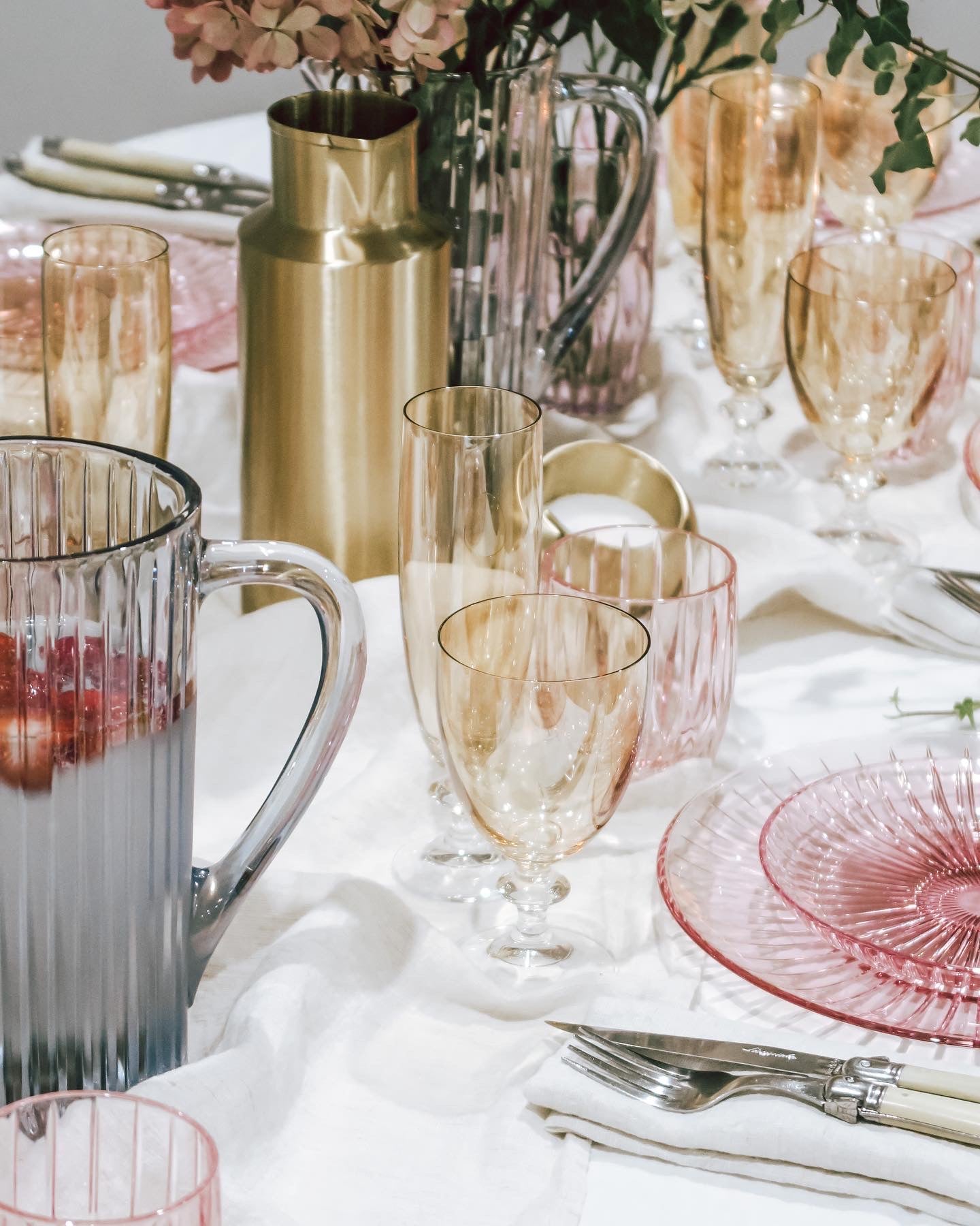 Ambra Set Of Two Rosy Flute Glass