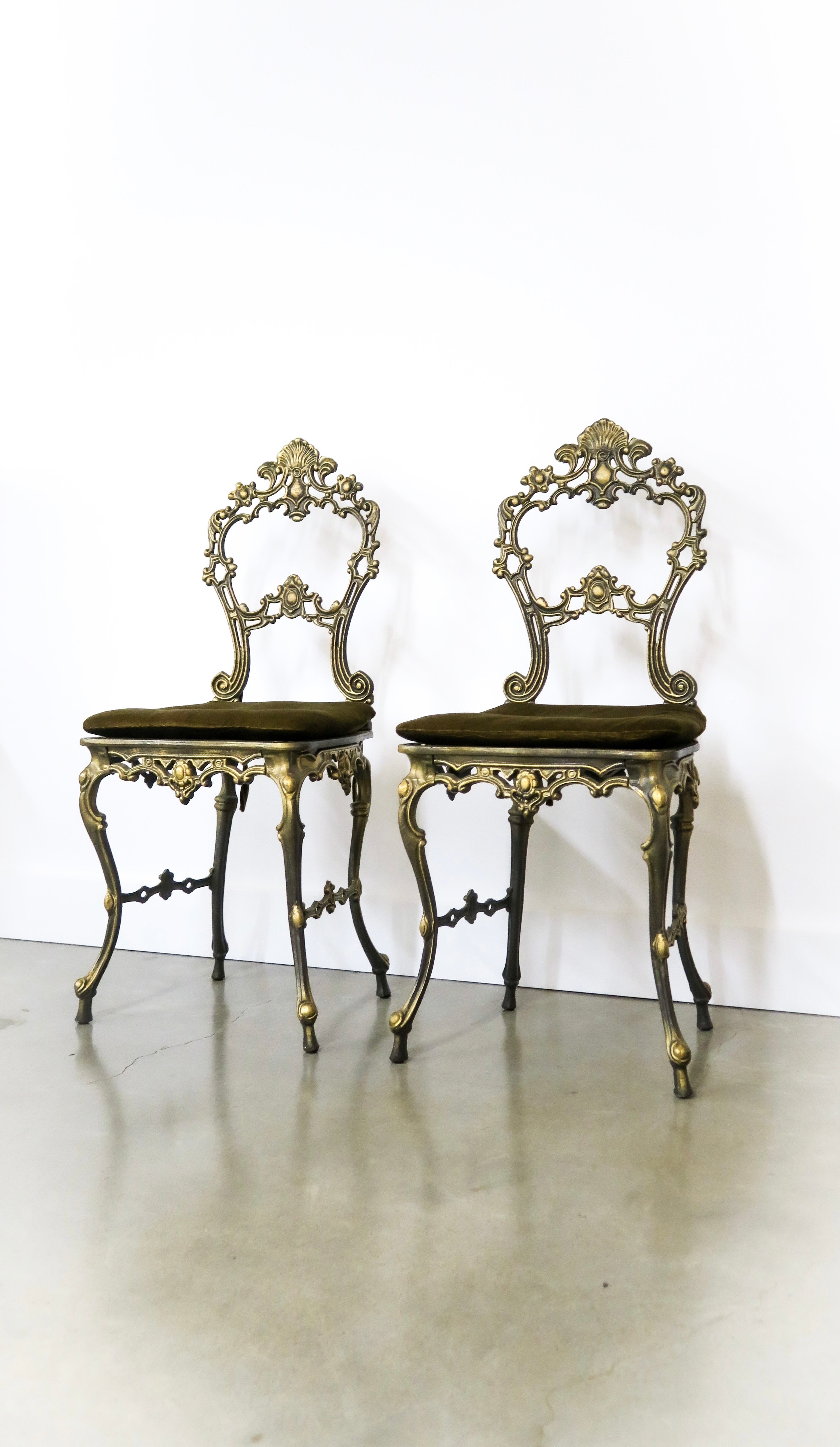 The 'Belle' Cast Iron Boudoir Dining Chair